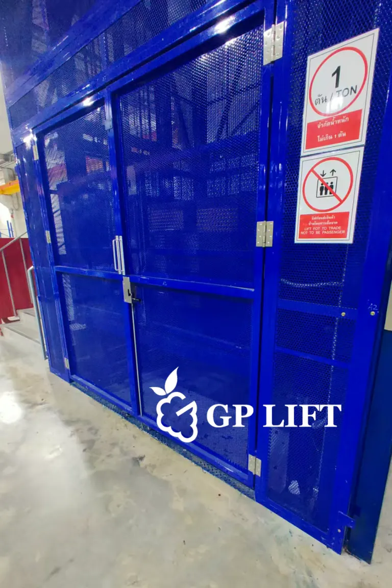 How Lifts Support Logistics and Distribution Centers